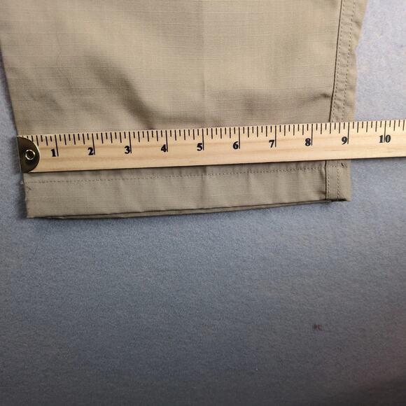 NWT Propper Tactical Beige Cargo Pant Women's 14S Soil Stain Resistant Gorpcore - Picture 9 of 10